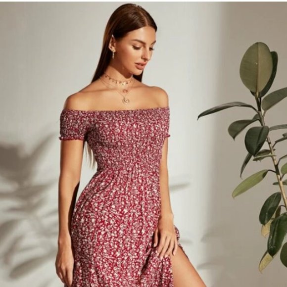 ROMWE Ditsy Off the Shoulder Dress - Picture 1 of 3